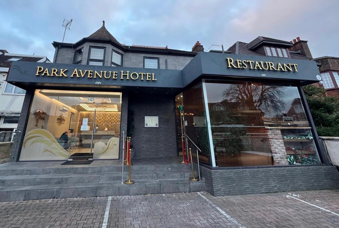 Park Avenue Hotel London Exterior photo